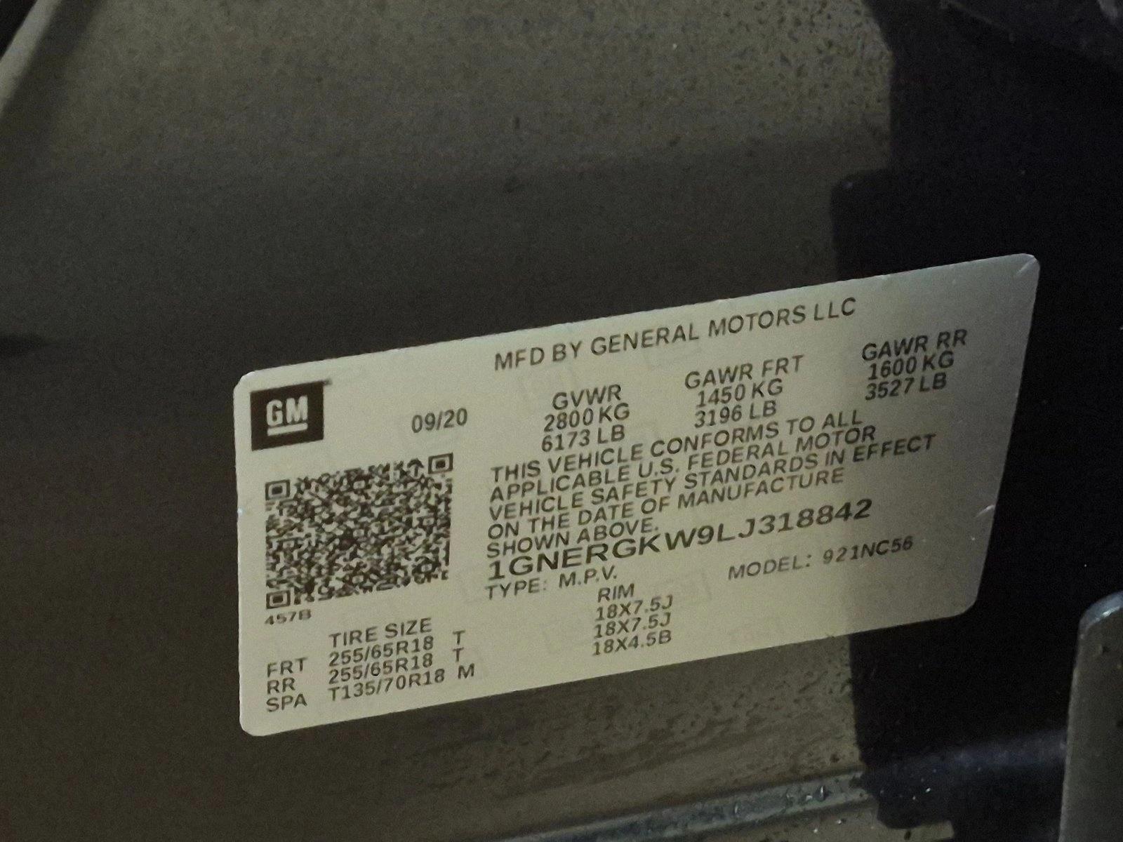 Used 2020 Graphite Metallic Chevrolet LT Cloth image 22