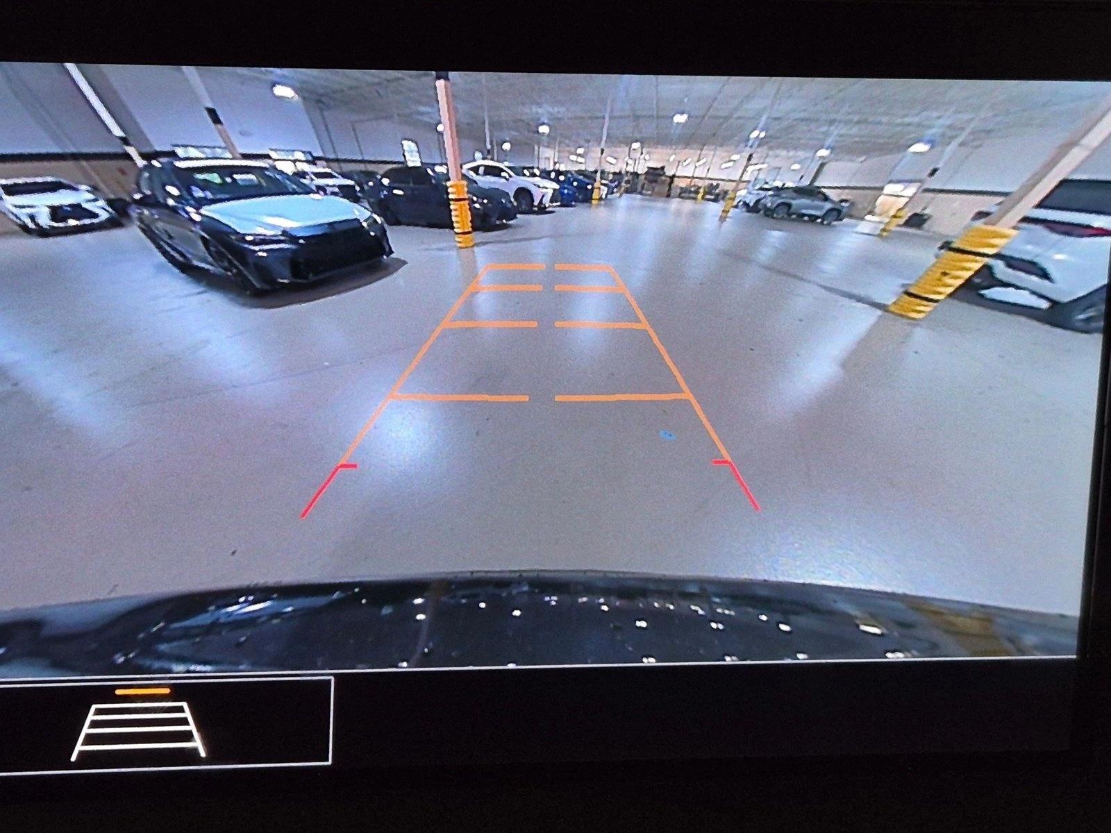 Used 2020 Graphite Metallic Chevrolet LT Cloth image 8