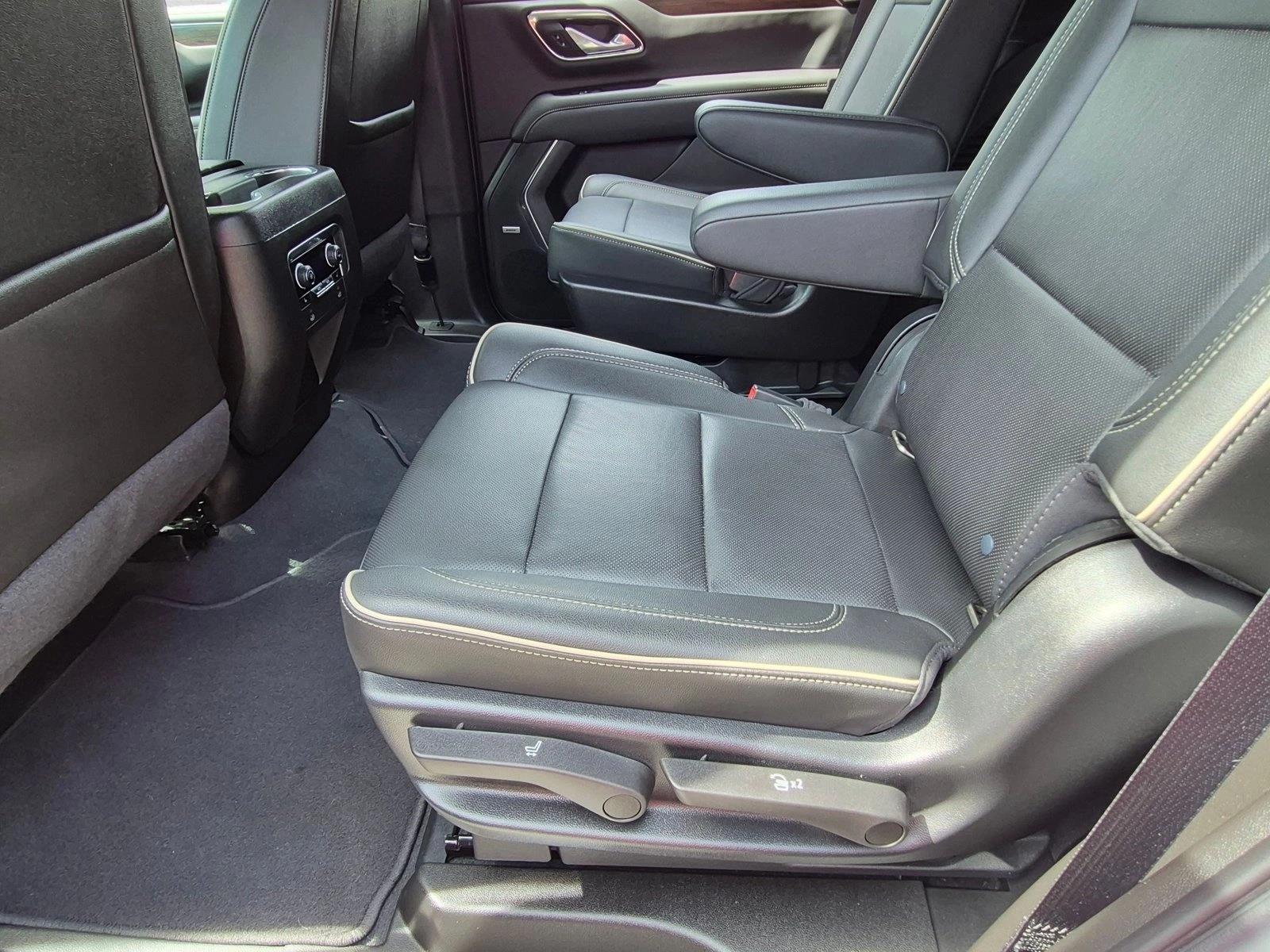 Used 2022 Summit White Chevrolet Premier image 15