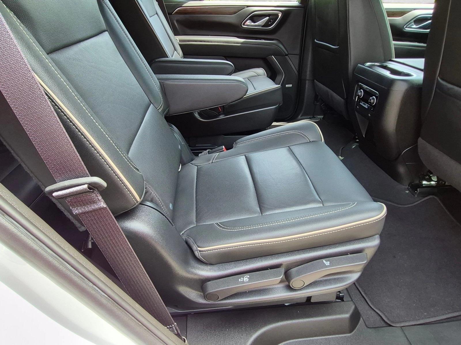 Used 2022 Summit White Chevrolet Premier image 18