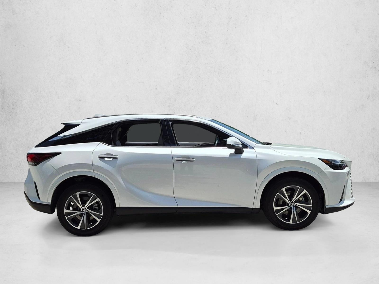 Certified Used 2024 Eminent White Pearl Lexus RX 350h Premium image 4