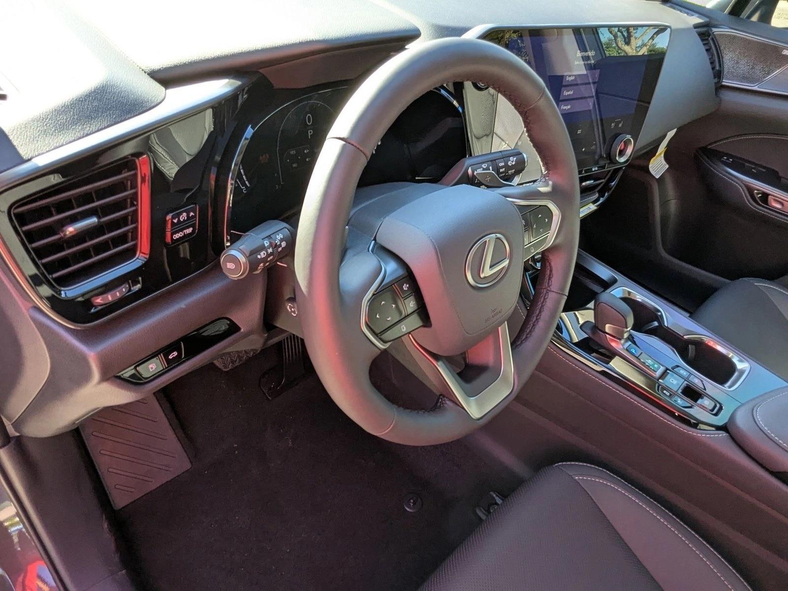 2026 Lexus NX 350 Luxury photo 3