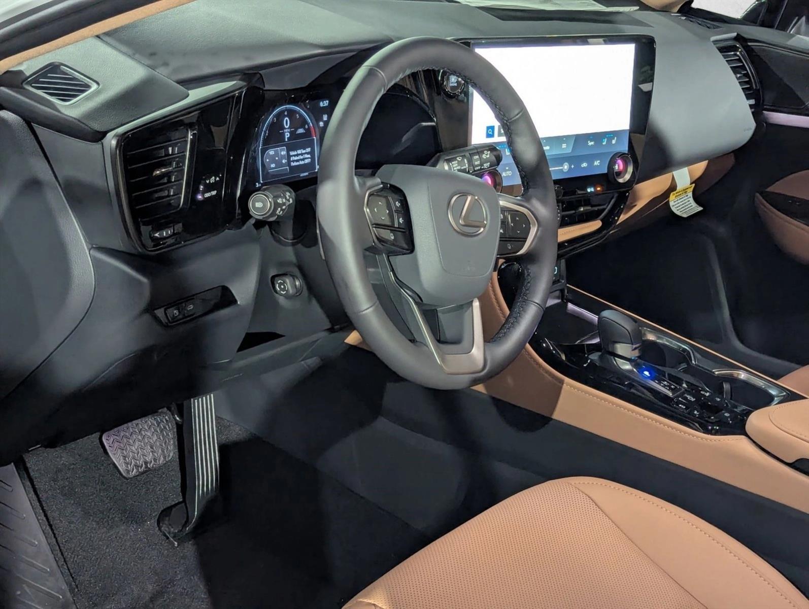 2026 Lexus NX 350 Luxury photo 3