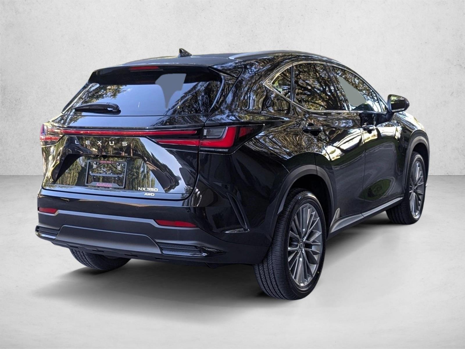 2026 Lexus NX 350 Luxury photo 2