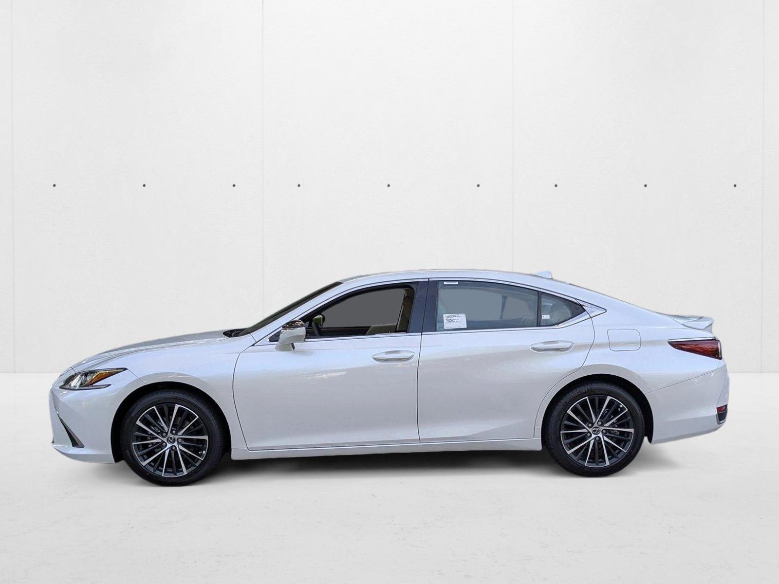 2025 Lexus ES 300h photo 5