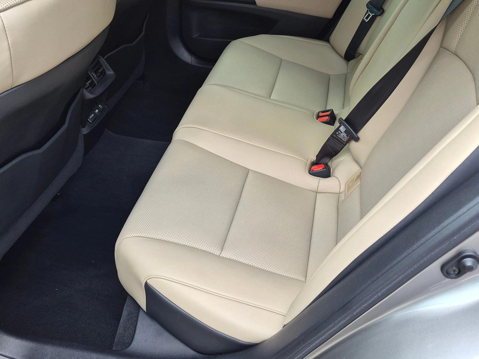 Used 2020 Atomic Silver Lexus ES 350 image 19