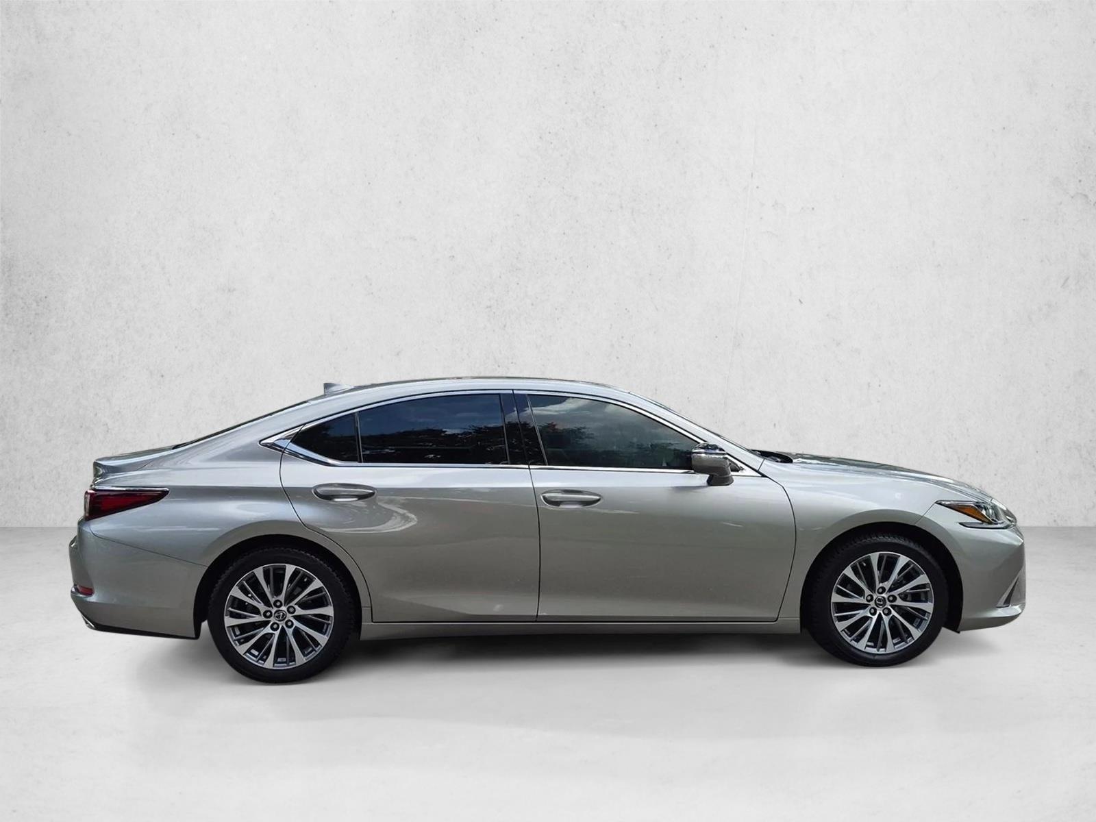Used 2020 Atomic Silver Lexus ES 350 image 4