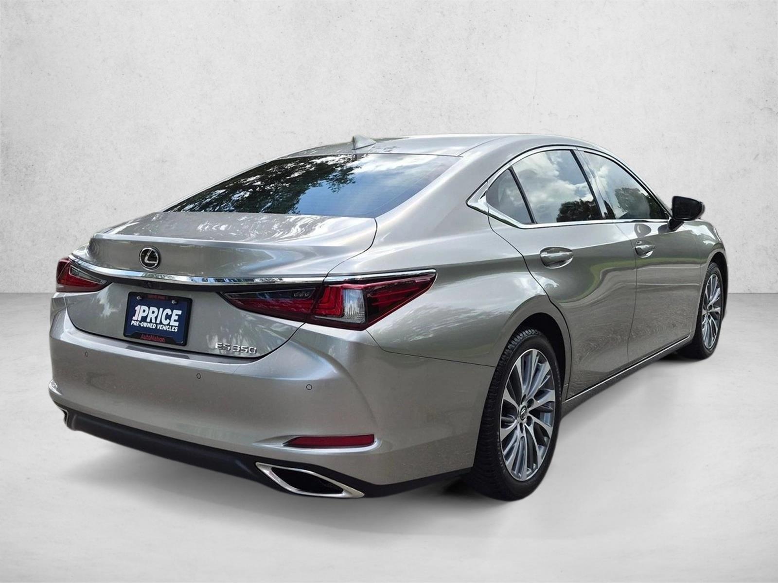 Used 2020 Atomic Silver Lexus ES 350 image 5