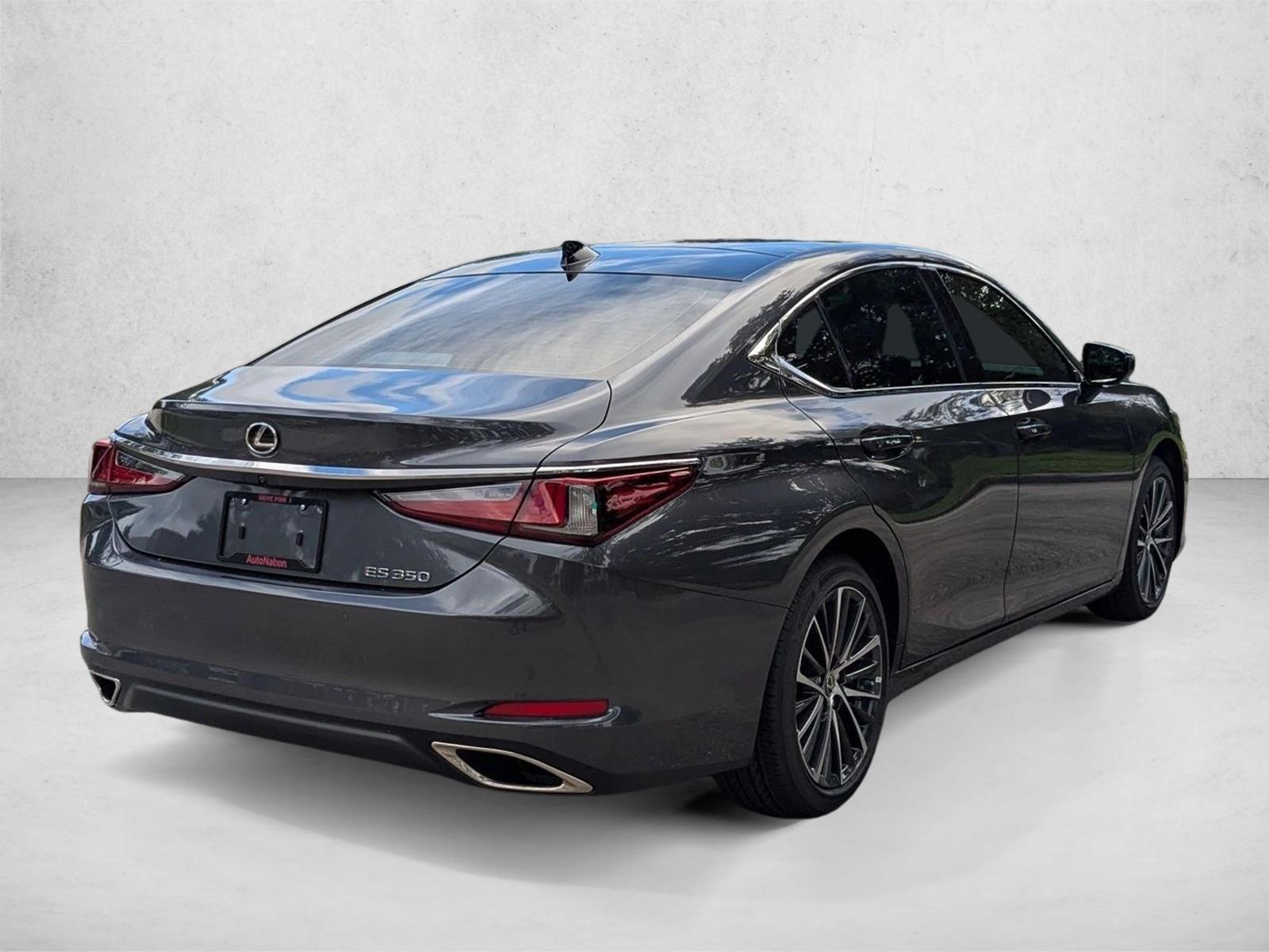 2025 Lexus ES 350 photo 2