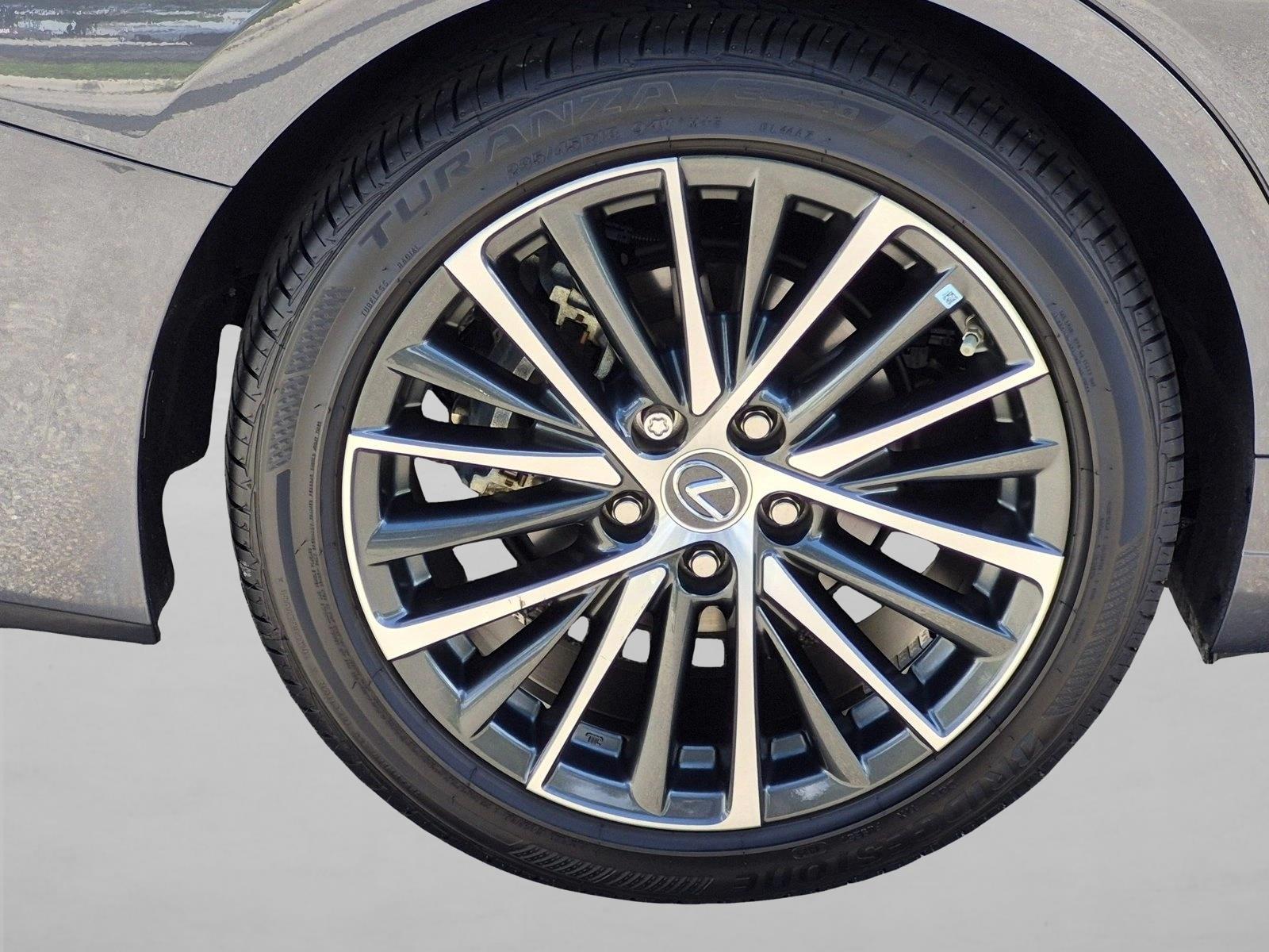 Certified Used 2025 Cloudburst Gray Lexus ES 350 image 18