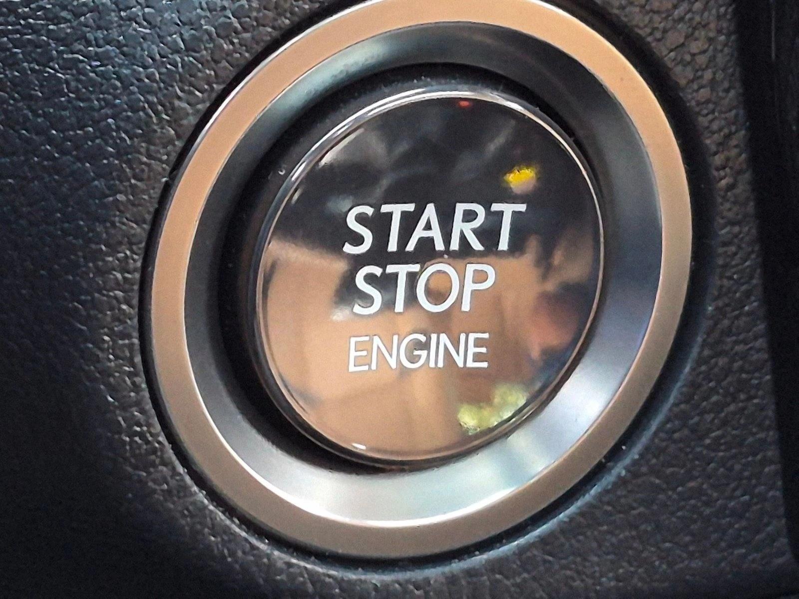 Certified Used 2025 Eminent White Pearl Lexus ES 350 image 11