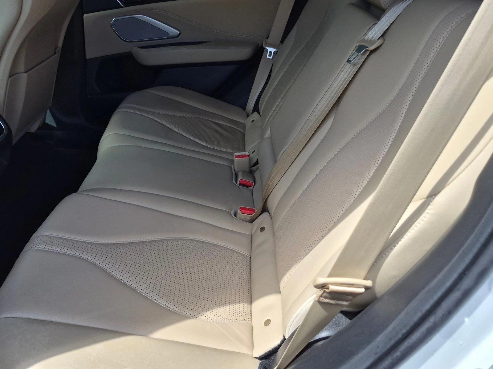 Used 2021 Platinum White Pea Acura w/Technology Package image 15