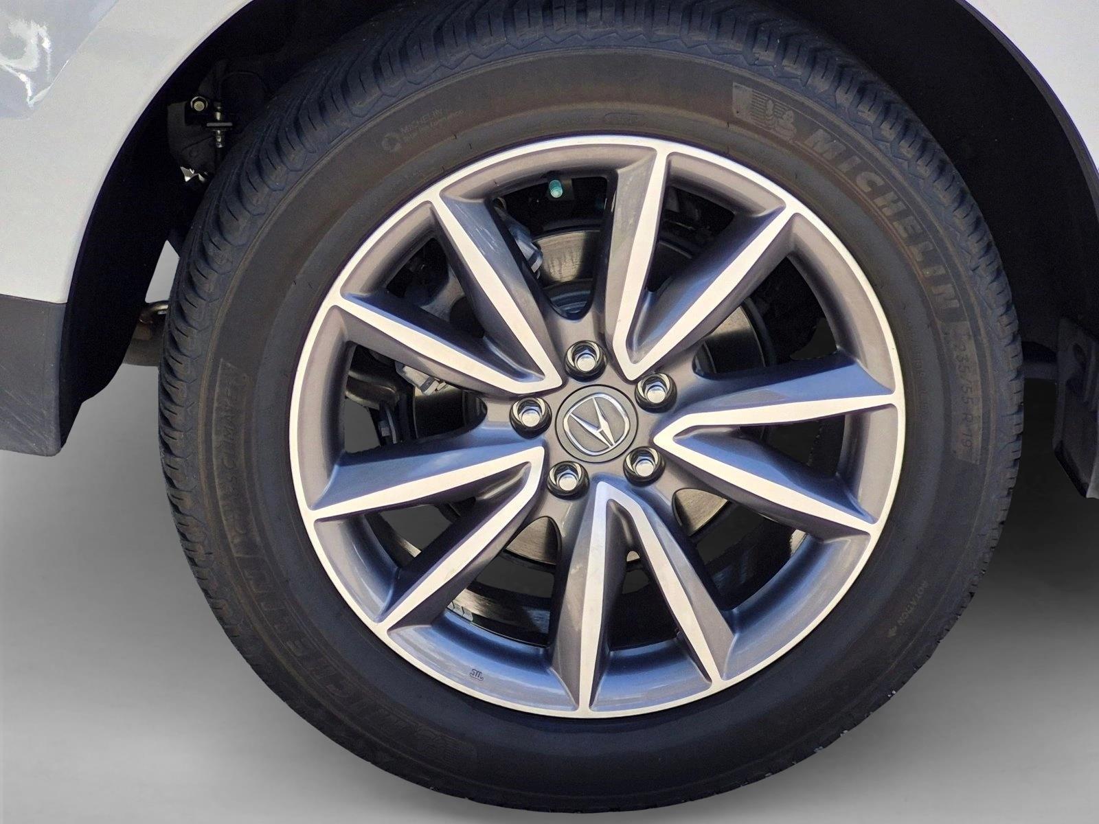 Used 2021 Platinum White Pea Acura w/Technology Package image 16