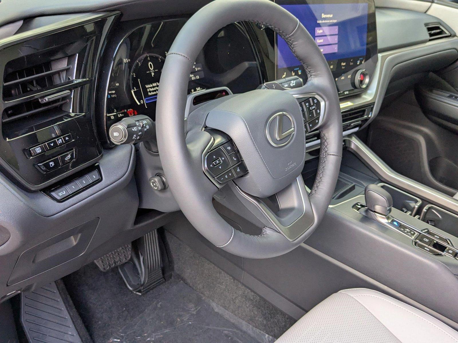 2025 Lexus TX 350 Premium photo 2