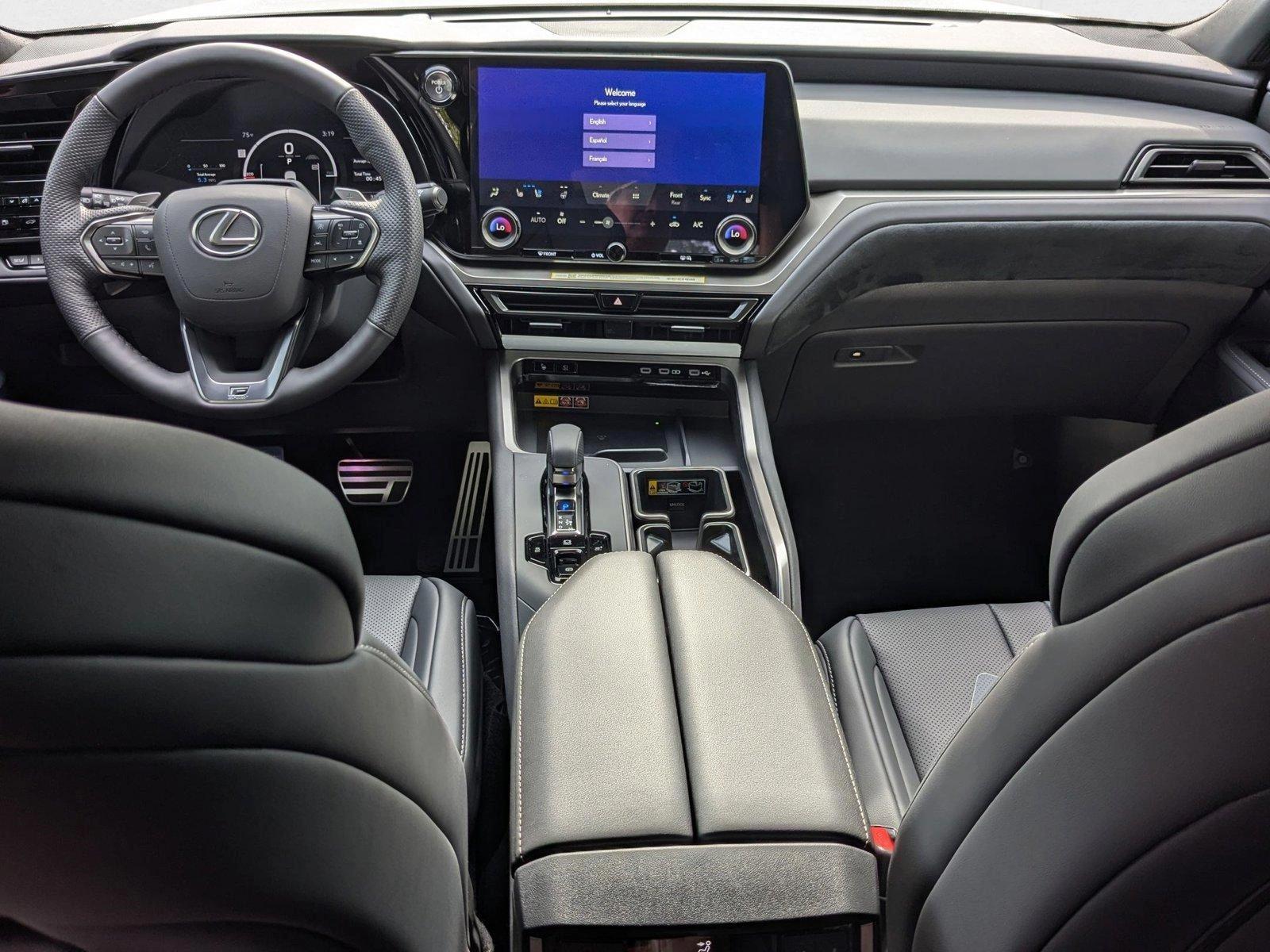 2025 Lexus TX 500h F SPORT Performance Premium photo 13