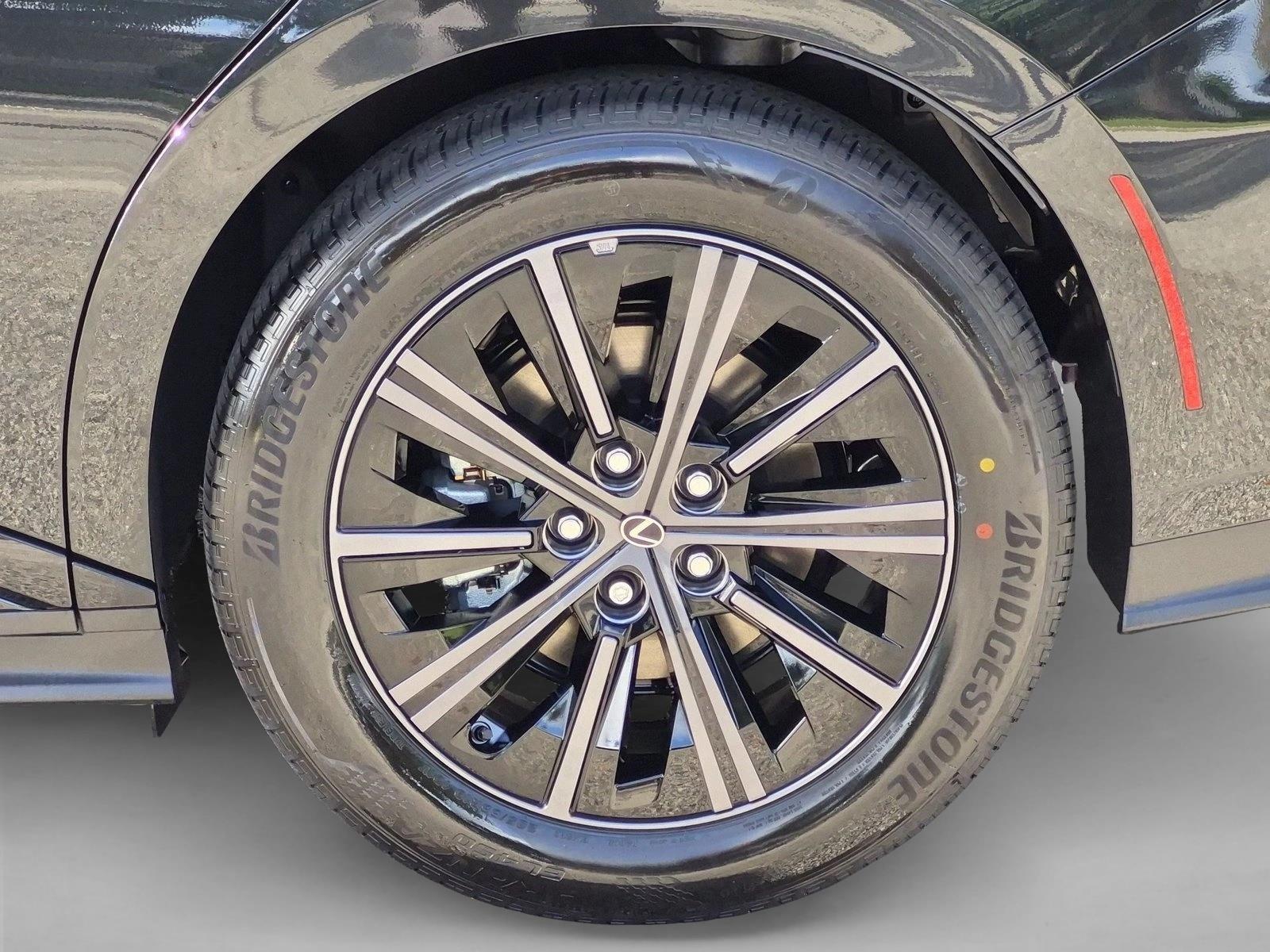 New 2026 Caviar Lexus ES 350h PREMIUM image 10