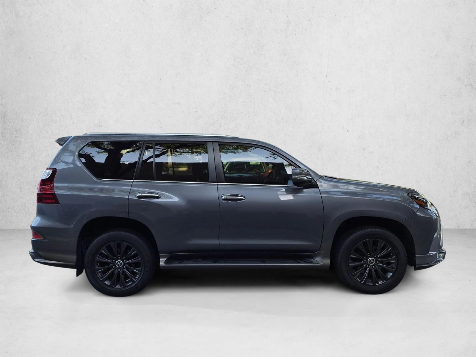 Used 2021 Nebula Gray Pearl Lexus GX 460 Premium image 4