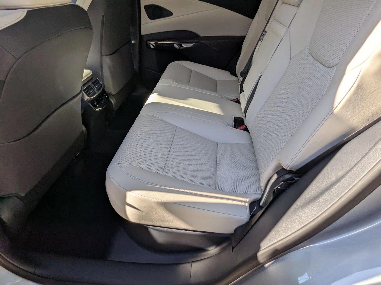 2025 Lexus RX 350 Premium photo 14