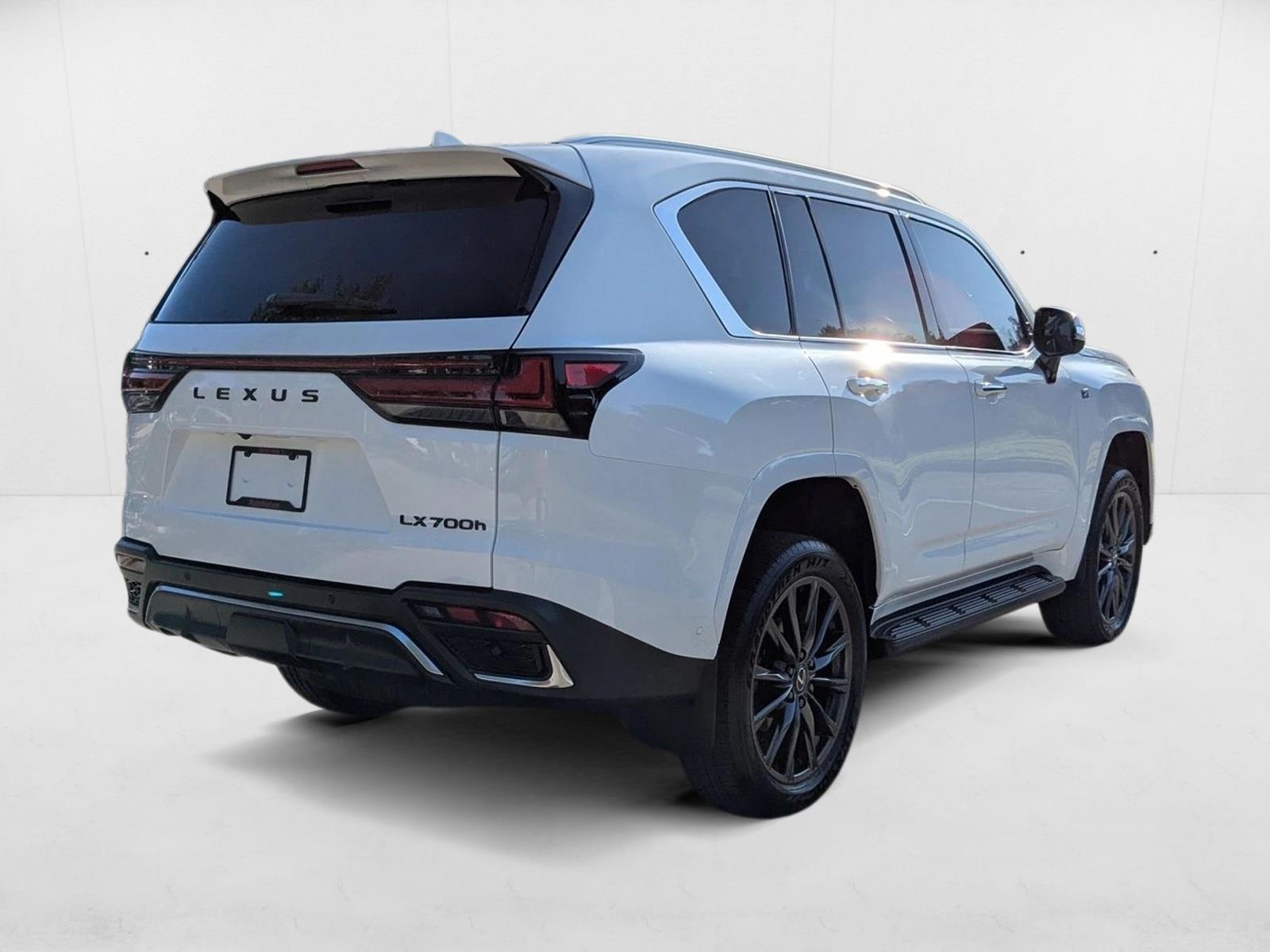 2025 Lexus LX F SPORT Handling photo 2