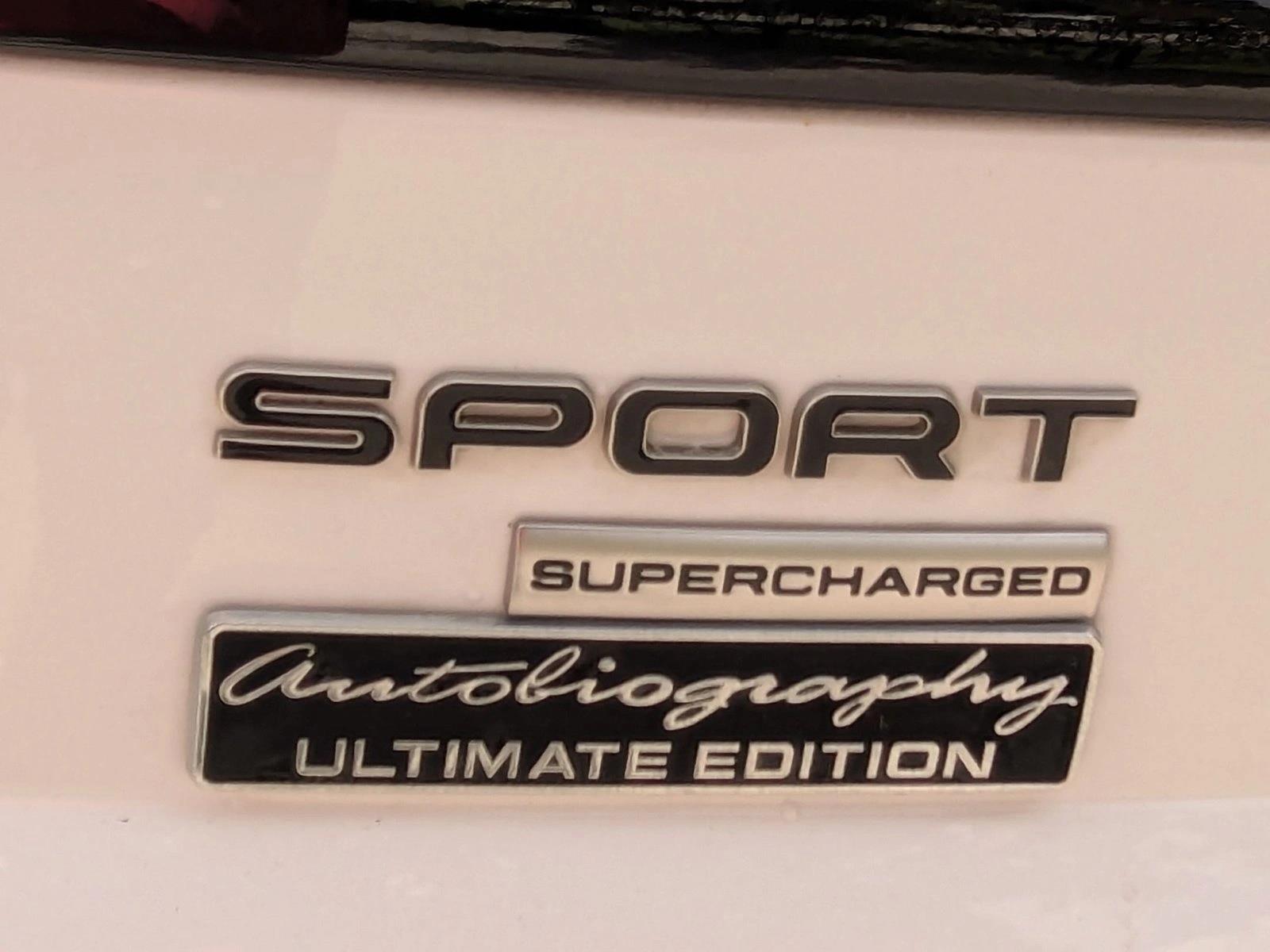 Used 2019 Fuji White Land Rover Dynamic image 19