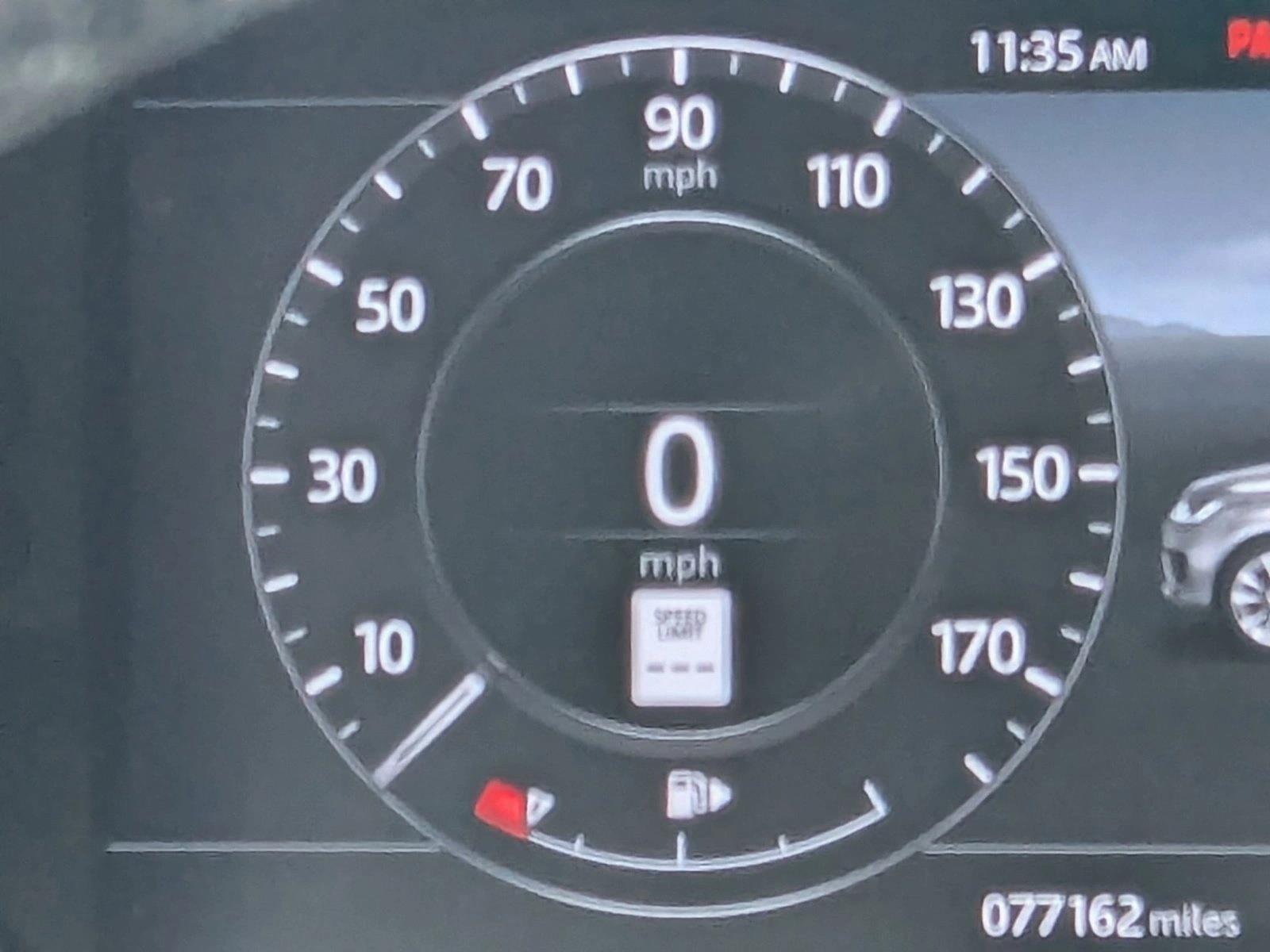 Used 2019 Fuji White Land Rover Dynamic image 7