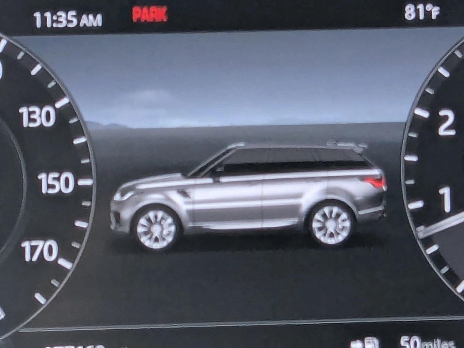 Used 2019 Fuji White Land Rover Dynamic image 8