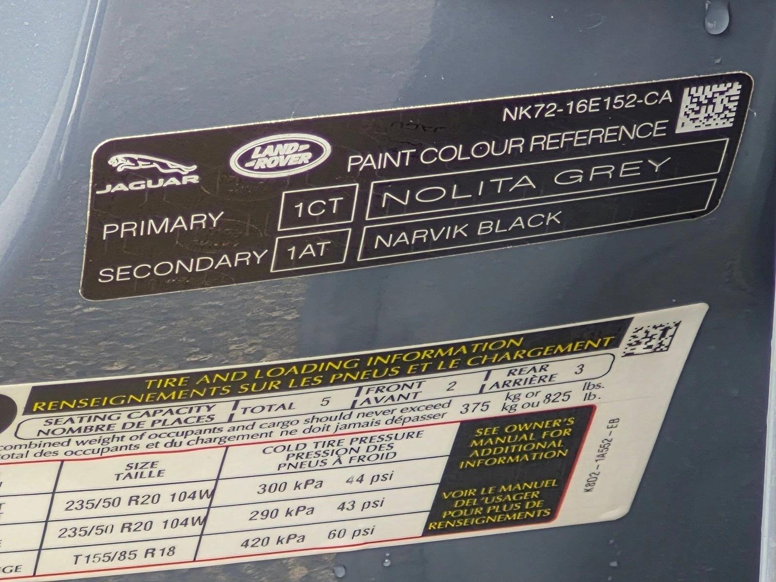 Used 2023 Nolita Grey Metallic Land Rover SE image 14