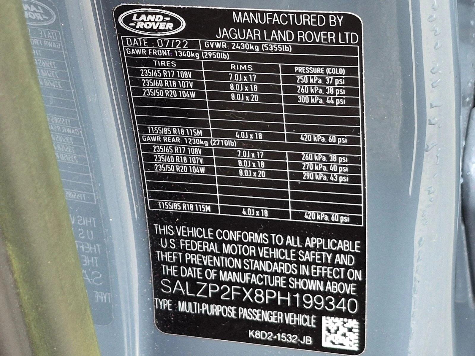 Used 2023 Nolita Grey Metallic Land Rover SE image 16