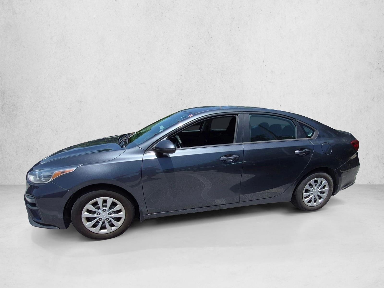 Used 2021 Gravity Gray Kia FE image 4