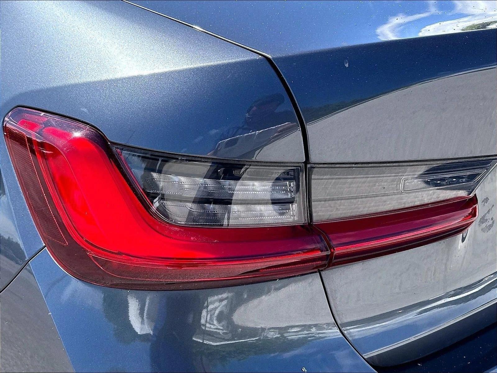 Used 2020 Mineral Gray Metallic BMW 330i image 23