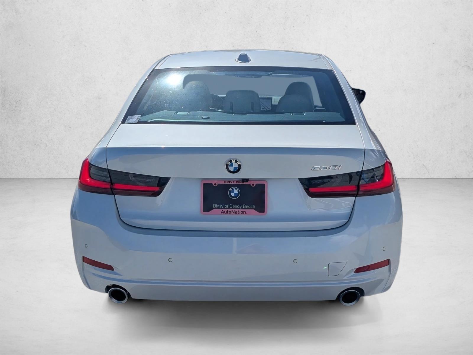 2026 BMW 3 Series 330i - Photo 7