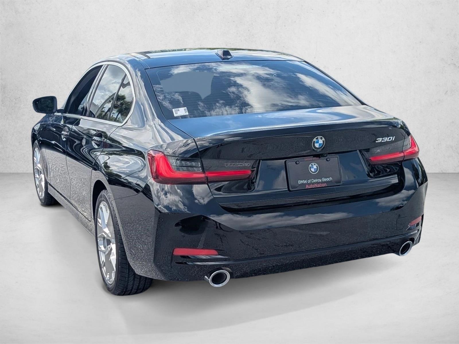 2026 BMW 3 Series 330i - Photo 8