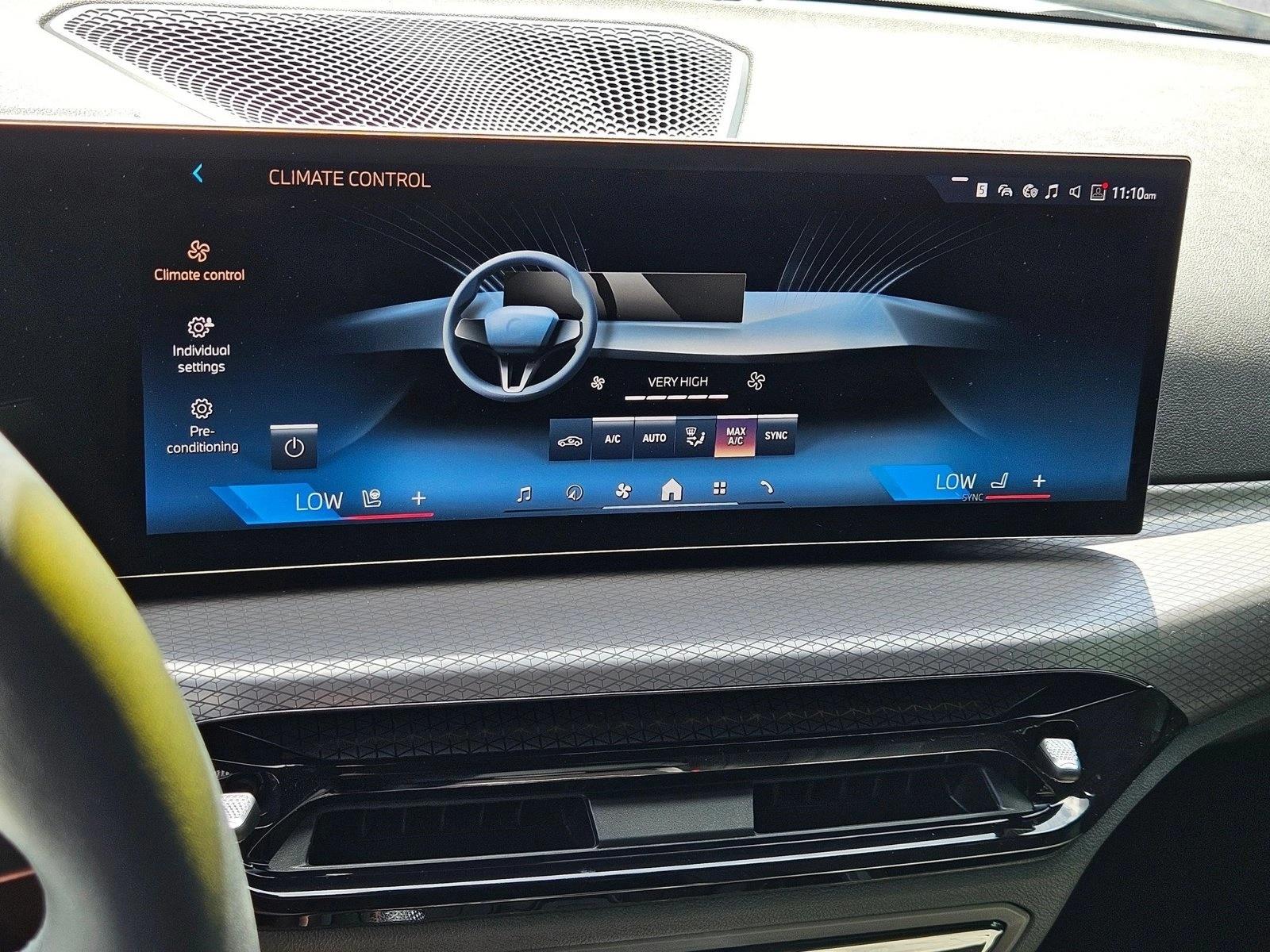 2026 BMW 3 Series 330i - Photo 12