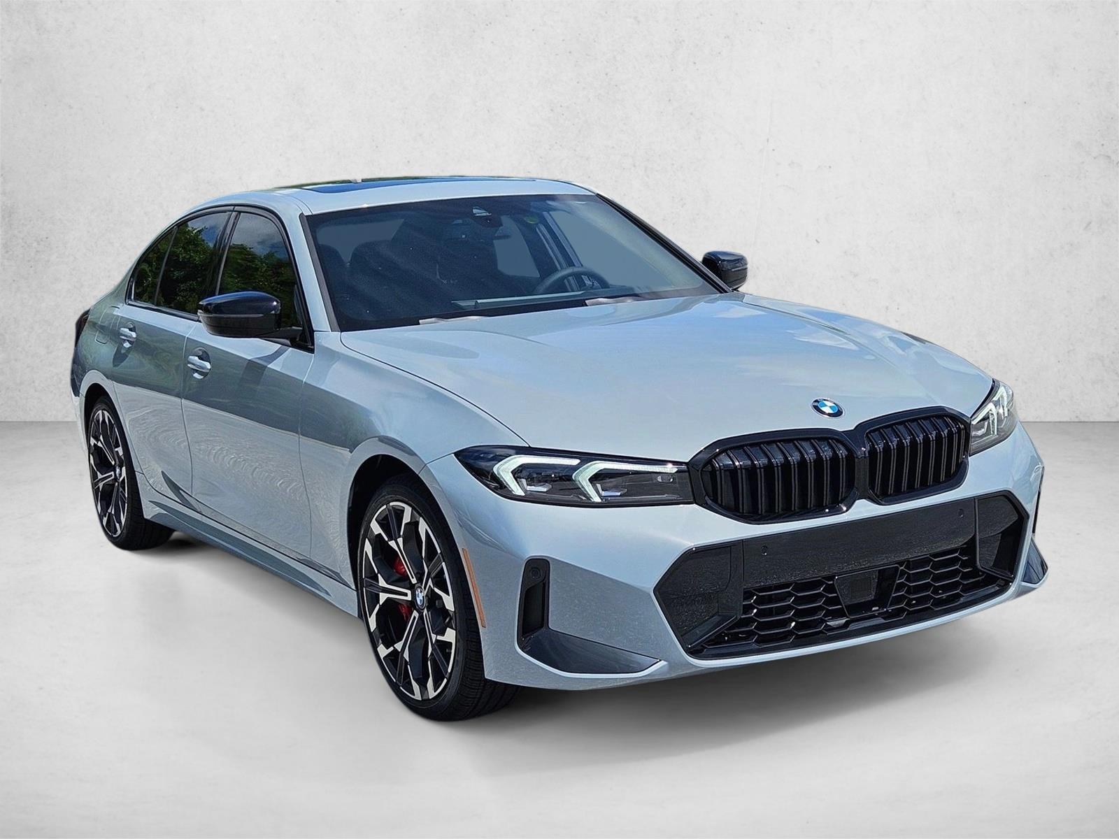 2026 BMW 3 Series 330i - Photo 7