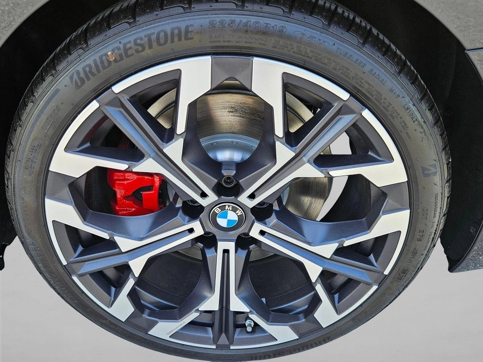 2026 BMW 3 Series 330i - Photo 10