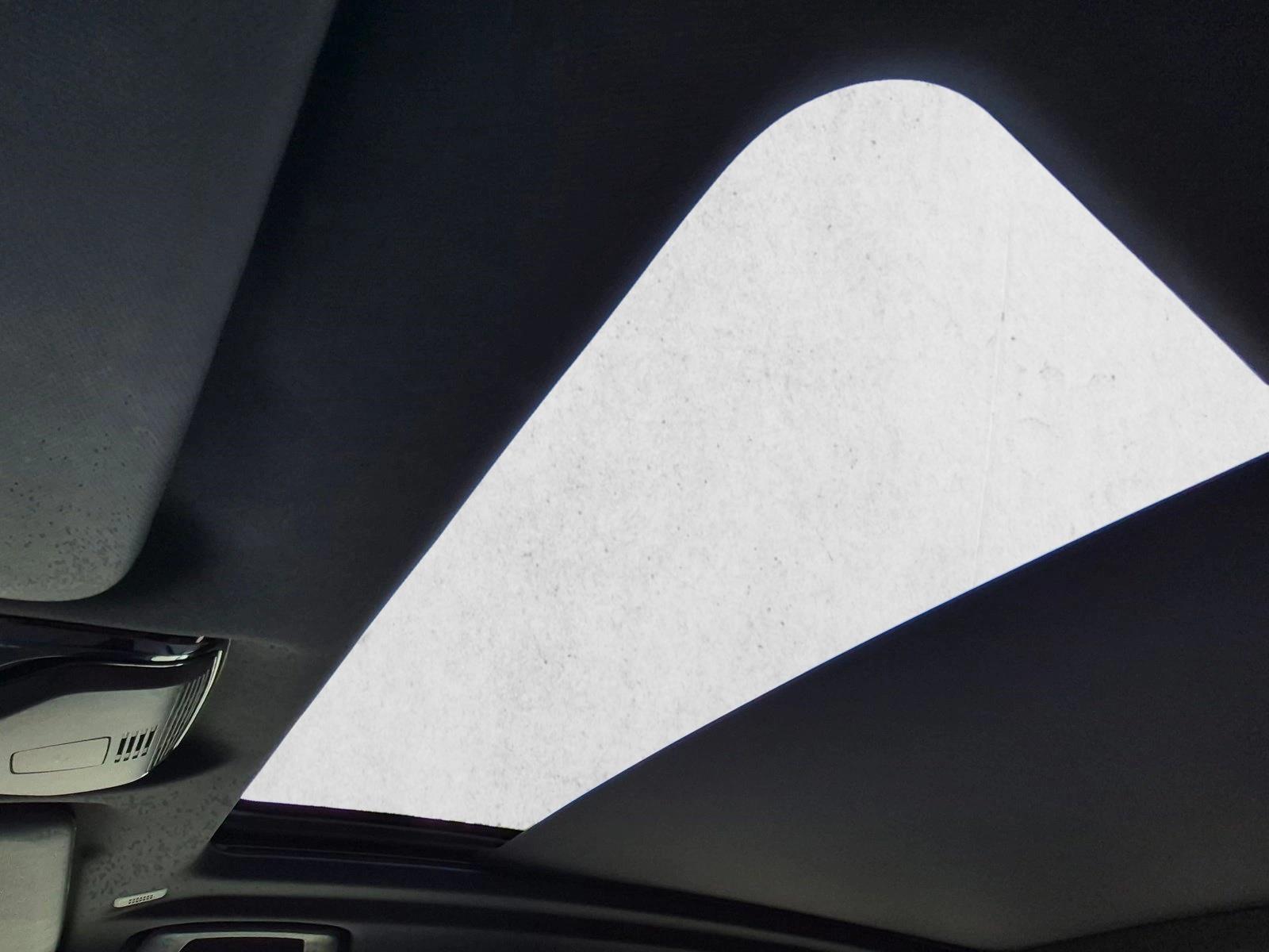 Used 2024 Skyscraper Grey Metallic BMW sDrive40i image 9