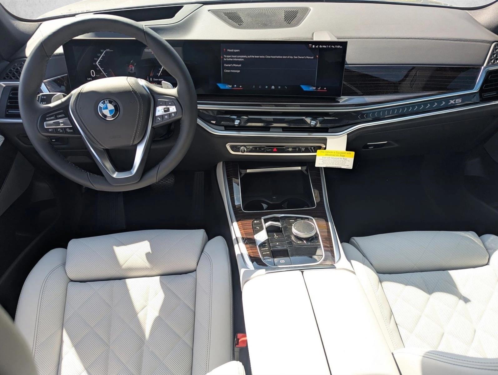 Used 2026 Skyscraper Grey Metallic BMW sDrive40i image 14
