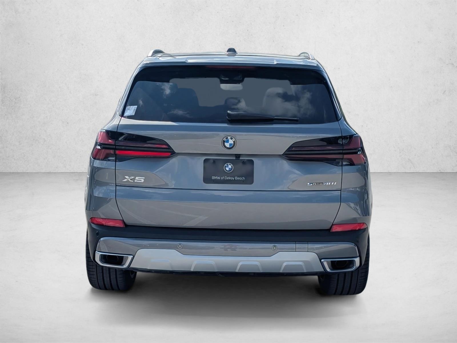 Used 2026 Skyscraper Grey Metallic BMW sDrive40i image 7