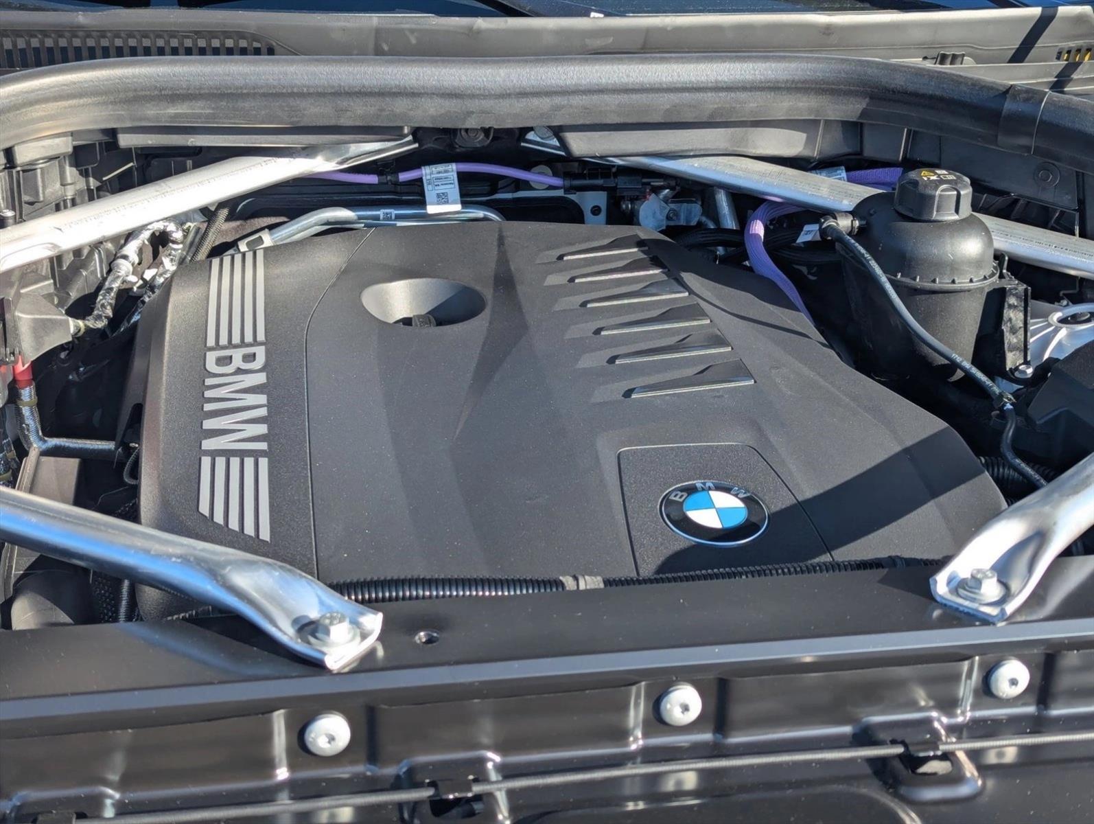2026 BMW X5 40i - Photo 14