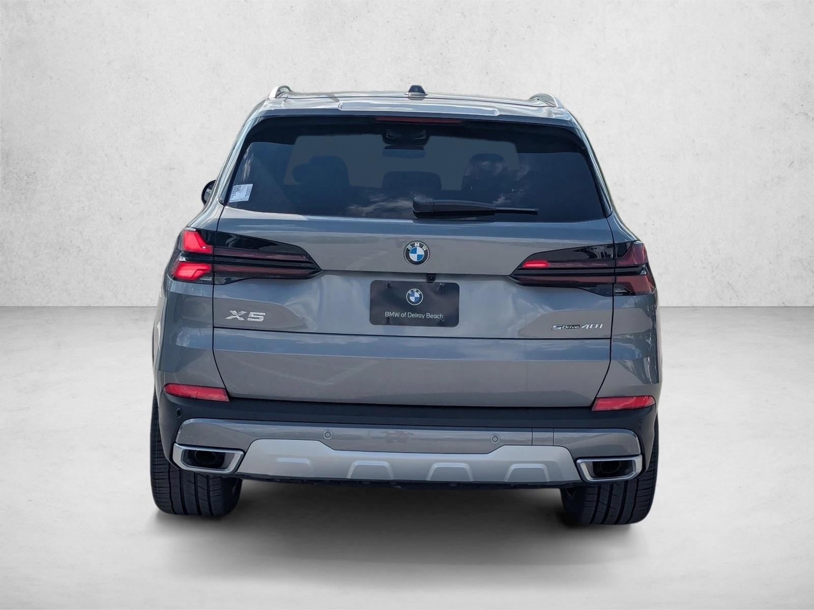 Used 2026 Skyscraper Grey Metallic BMW sDrive40i image 7