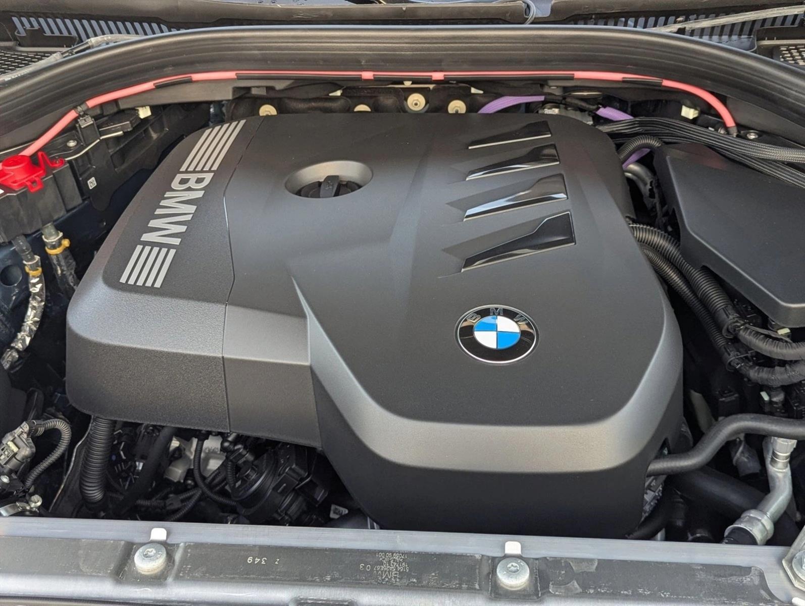 2026 BMW X3 30 - Photo 16