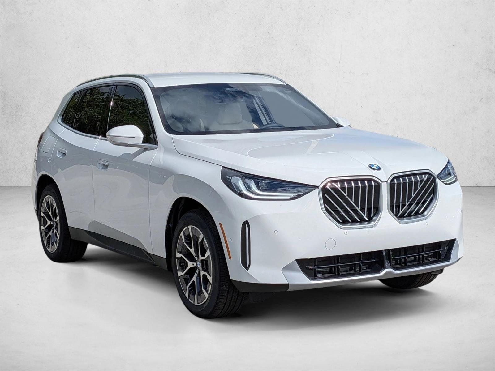 Used 2026 Alpine White BMW 30 xDrive image 7