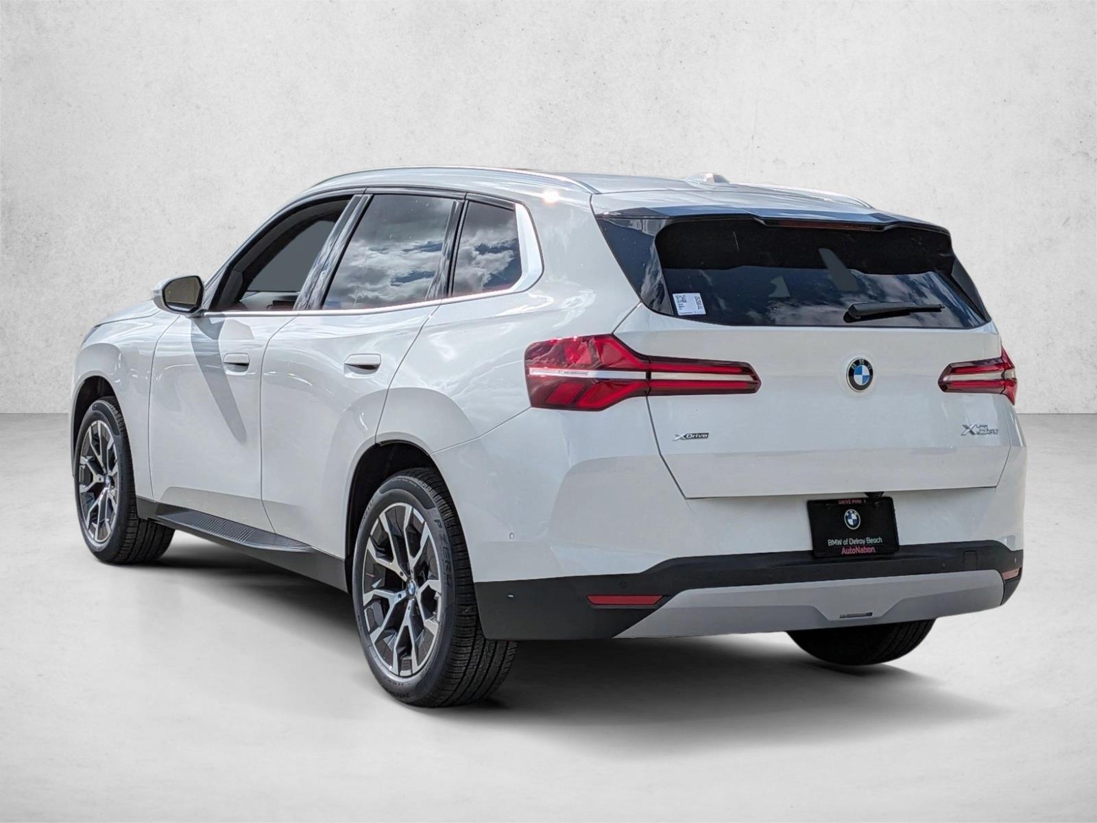 Used 2026 Alpine White BMW 30 xDrive image 9