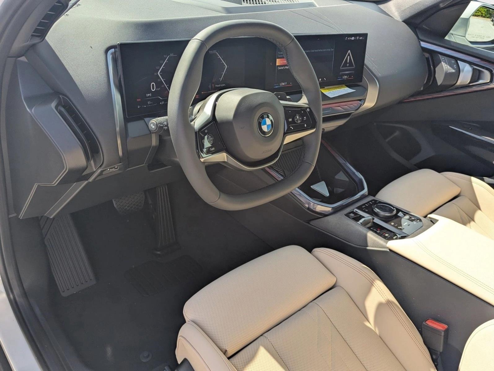 Used 2026 Alpine White BMW 30 xDrive image 3