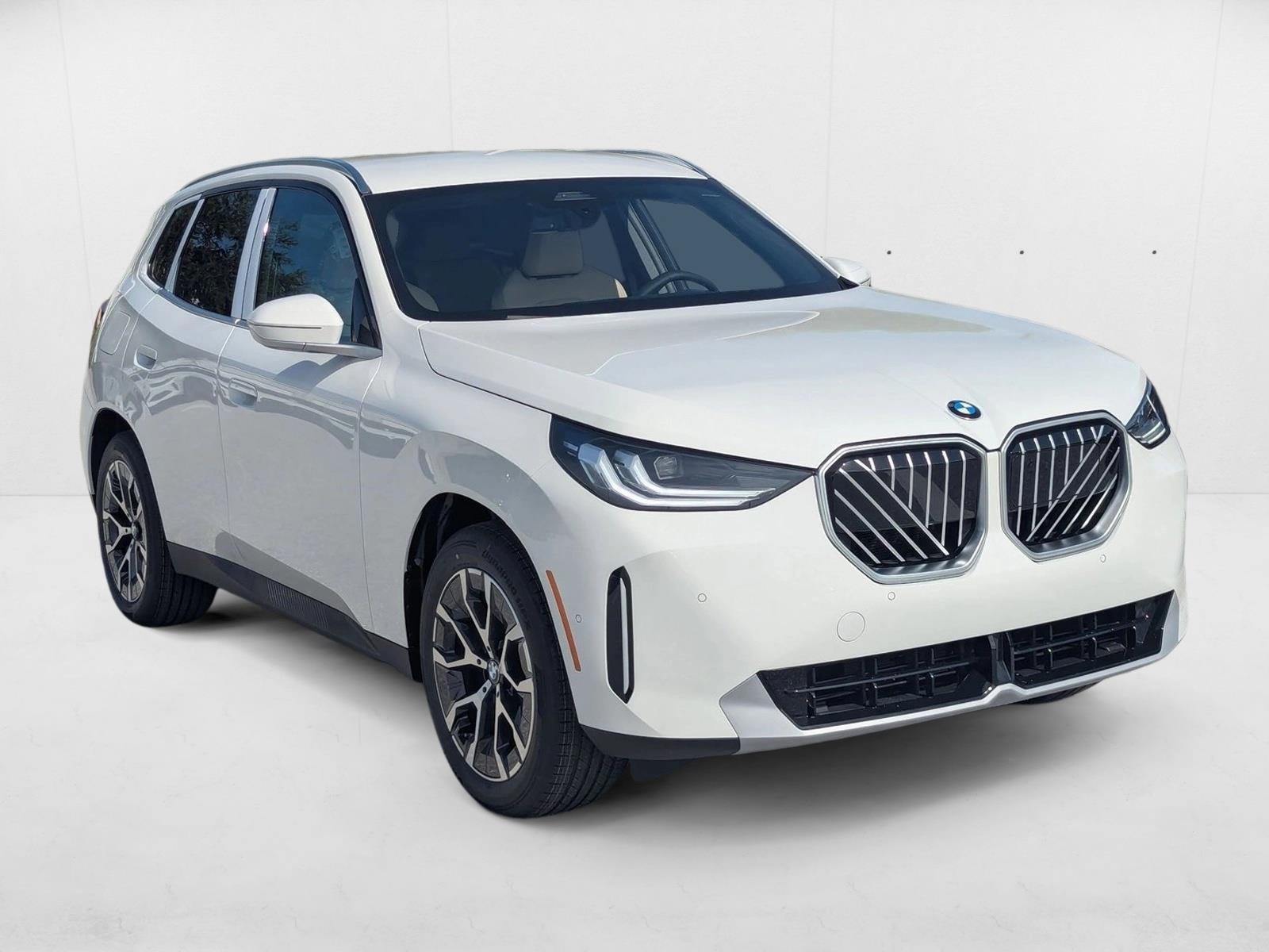 Used 2026 Alpine White BMW 30 xDrive image 6