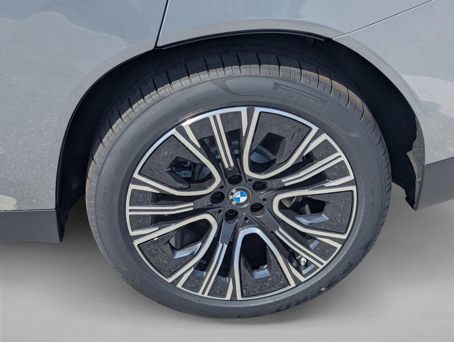 2026 BMW X3 30 - Photo 9
