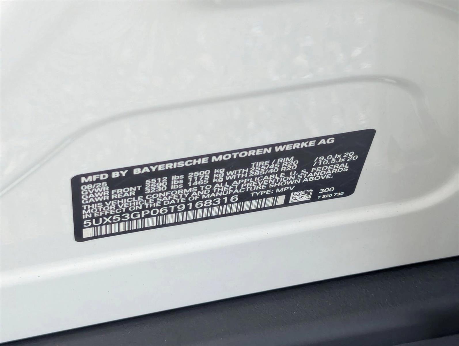 2026 BMW X3 30 - Photo 17
