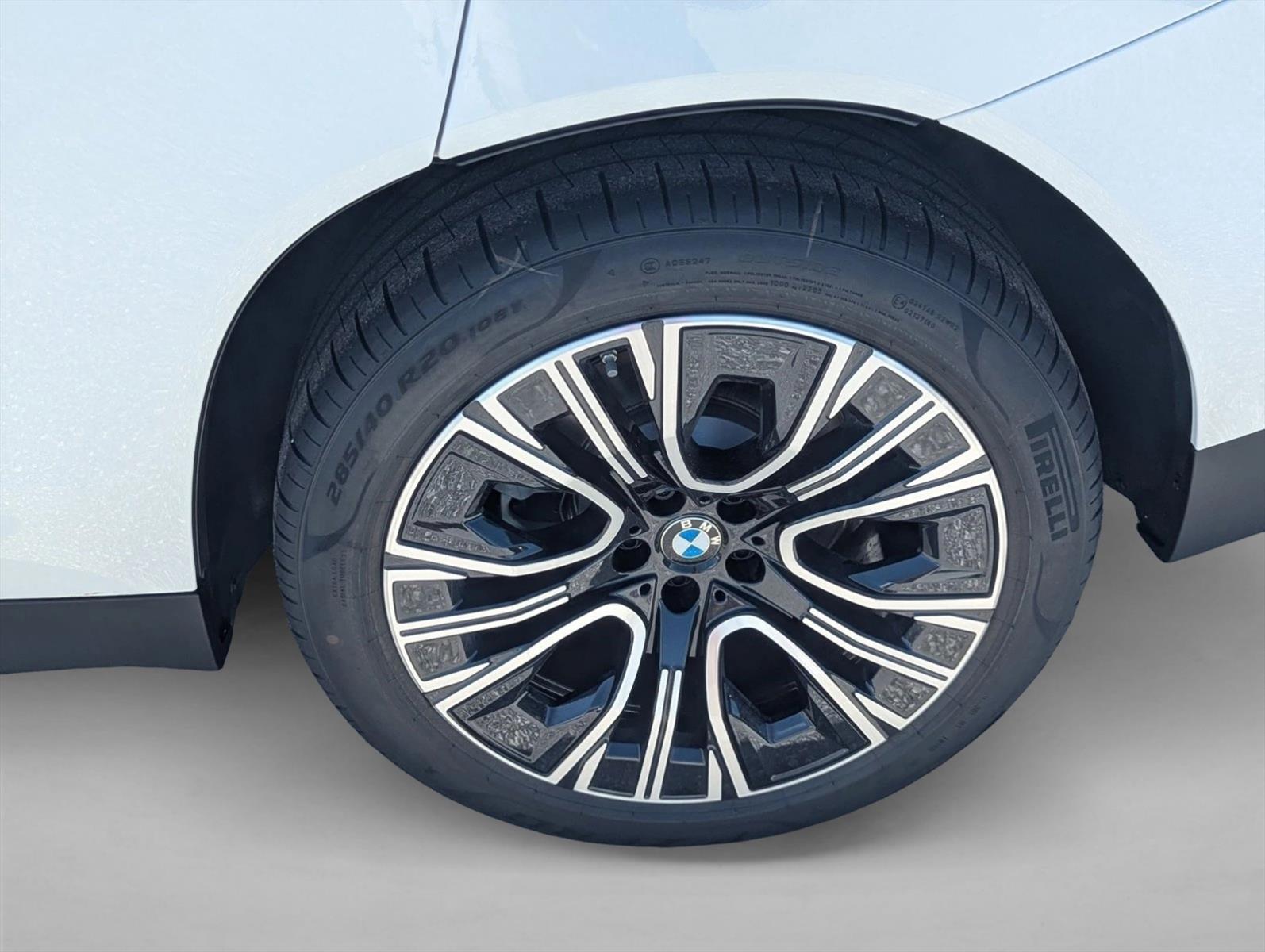 2026 BMW X3 30 - Photo 9