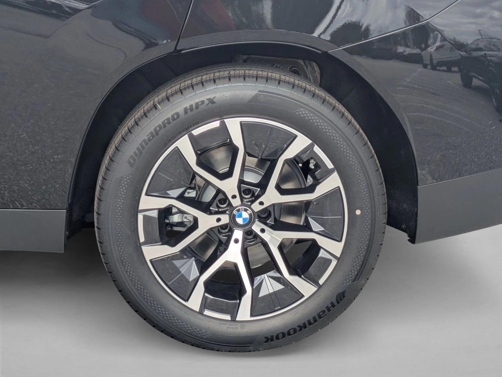 2026 BMW X3 30 - Photo 9