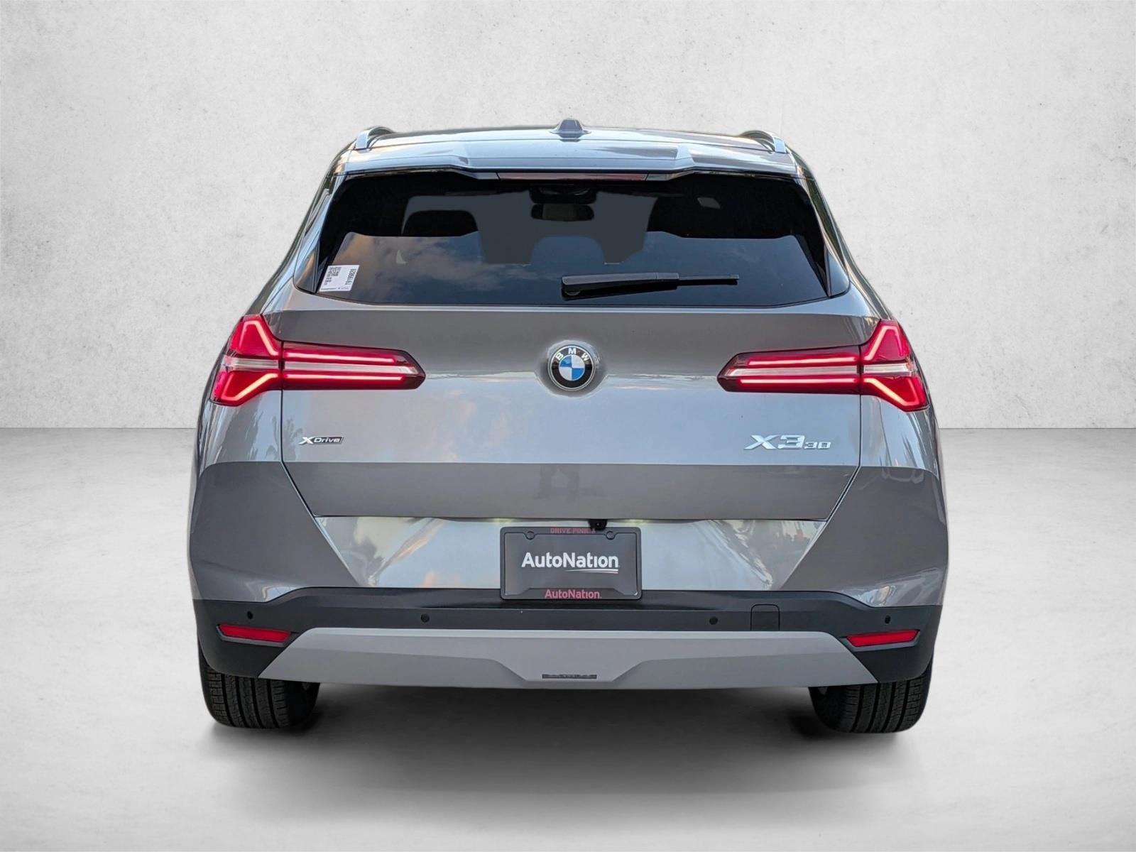2026 BMW X3 30 - Photo 8